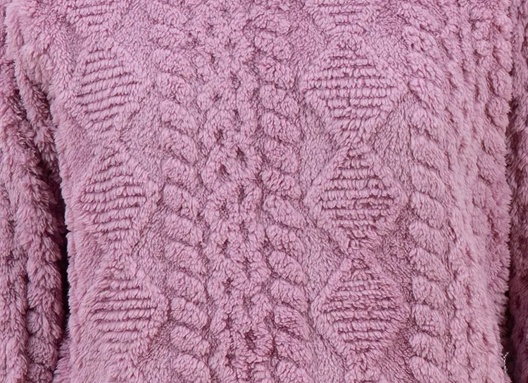 Textured Lounge Set with Raised Cable-Pattern Detail